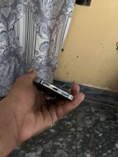Apple iPhone 13 pro