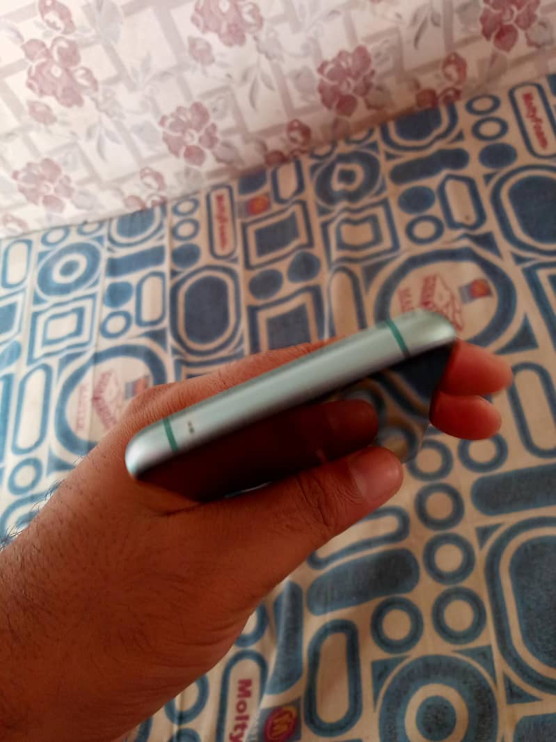 One Plus 8T 3