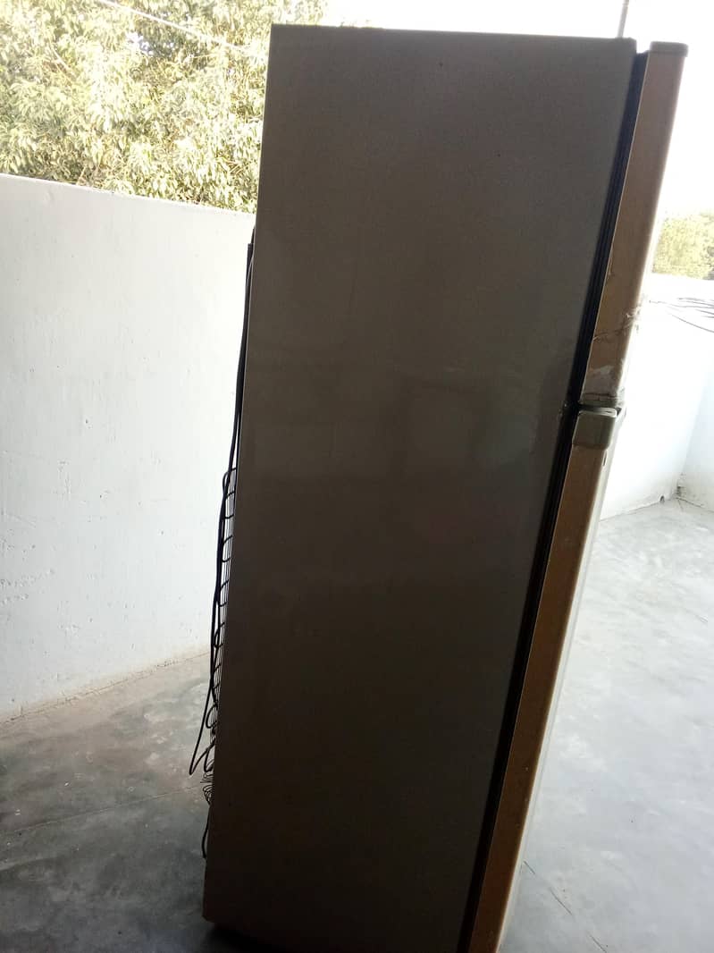 Refrigerator 3