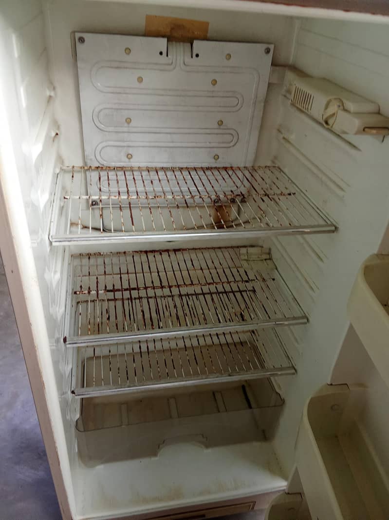 Refrigerator 6