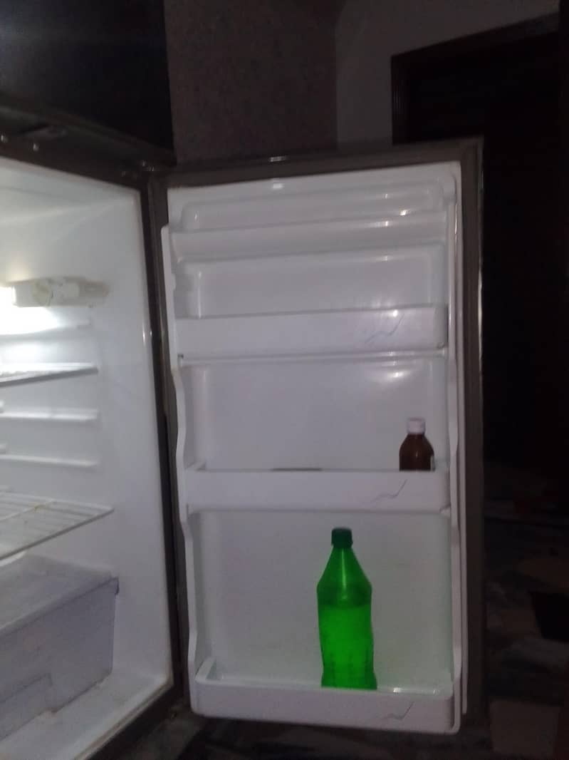 Dawlance fridge 1