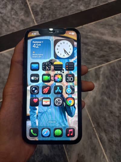 Apple iPhone 11