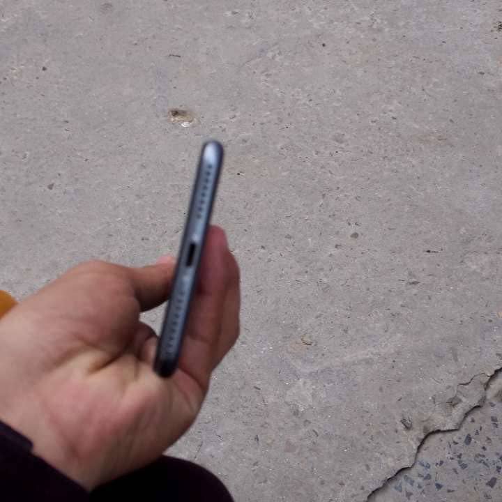 iphone 8 plus 4