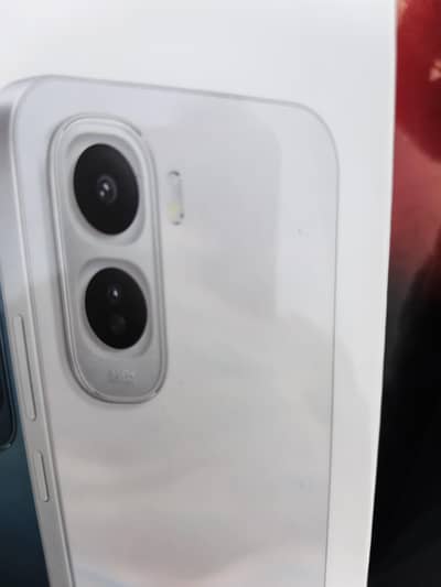 Vivo Y500
