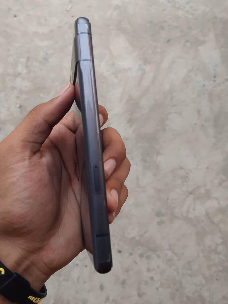 Google Pixel 7a 4