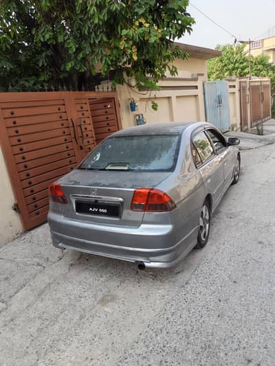 Honda Civic EXi 2005