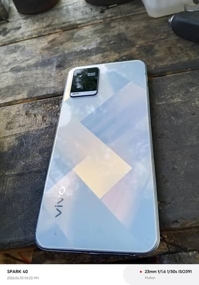 Vivo Y21