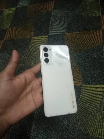 tecno camon 18t 6/128 with box