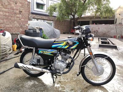 New Honda 125 unregistered