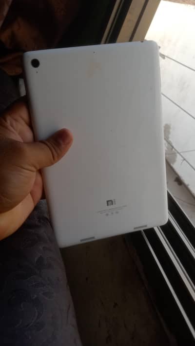 Mi Tab 1  2gb ram  64gb room