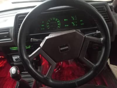 Nissan Sunny 1990