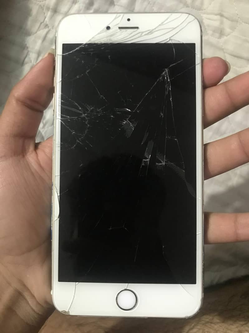 Apple iPhone 6S Plus 3