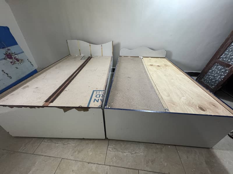 2 Single Bed 4