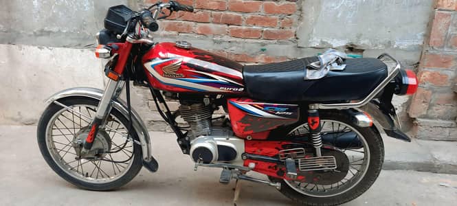 HONDA CG125 2015 MODEL