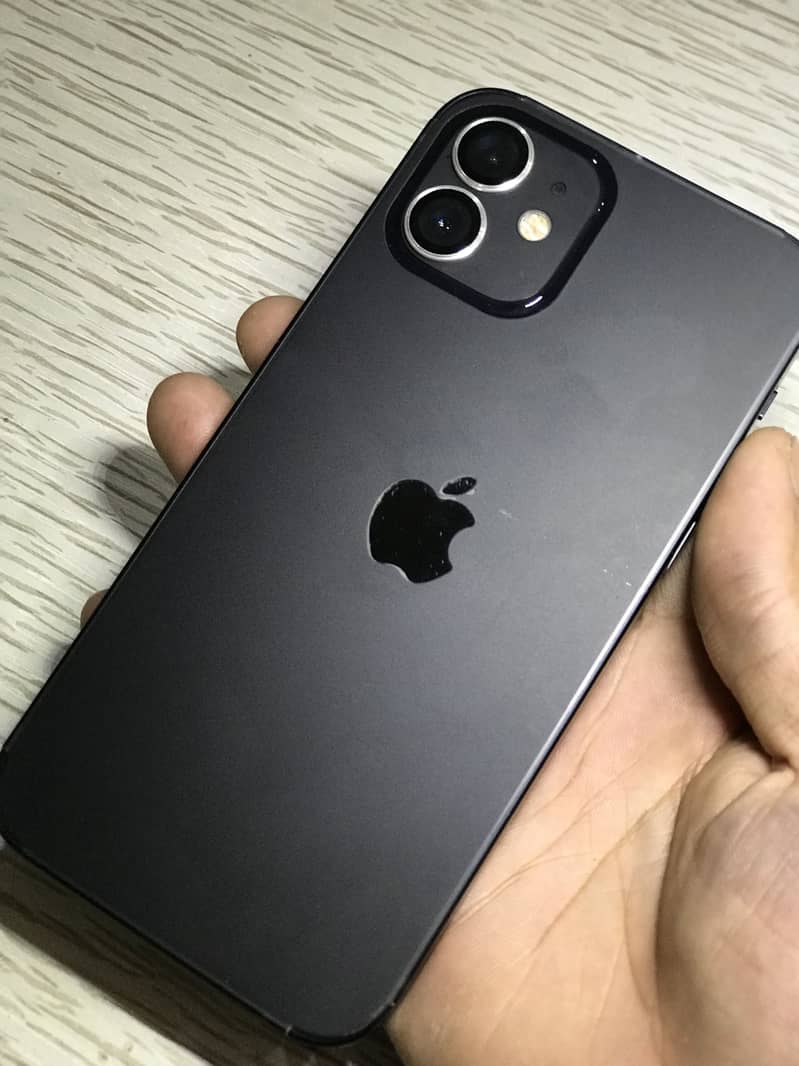 Apple iPhone 12 0