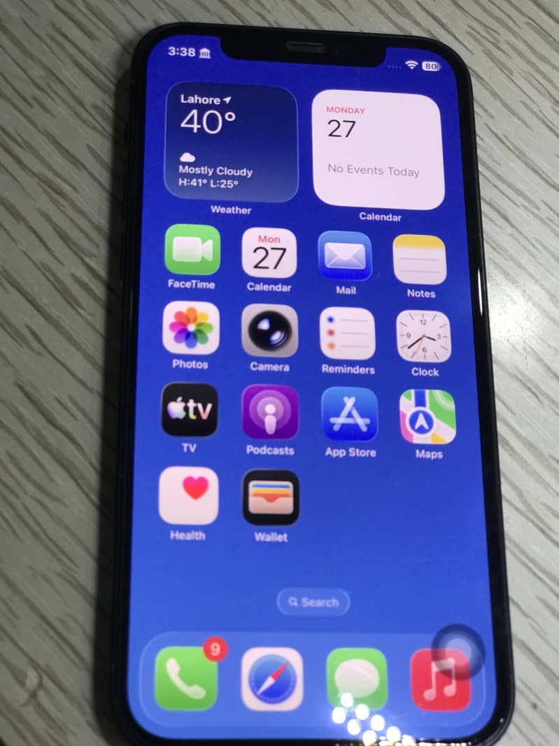 Apple iPhone 12 1