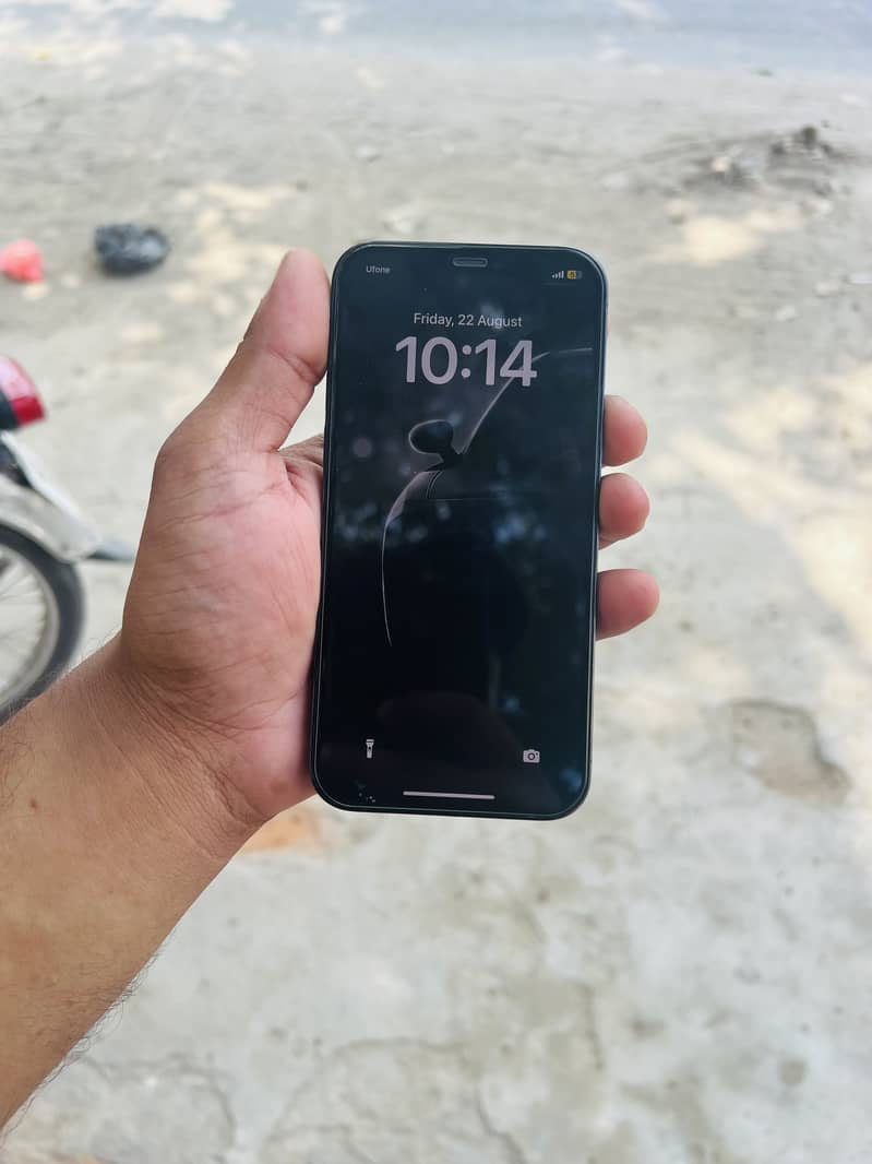 Apple iPhone 12 Pro 2