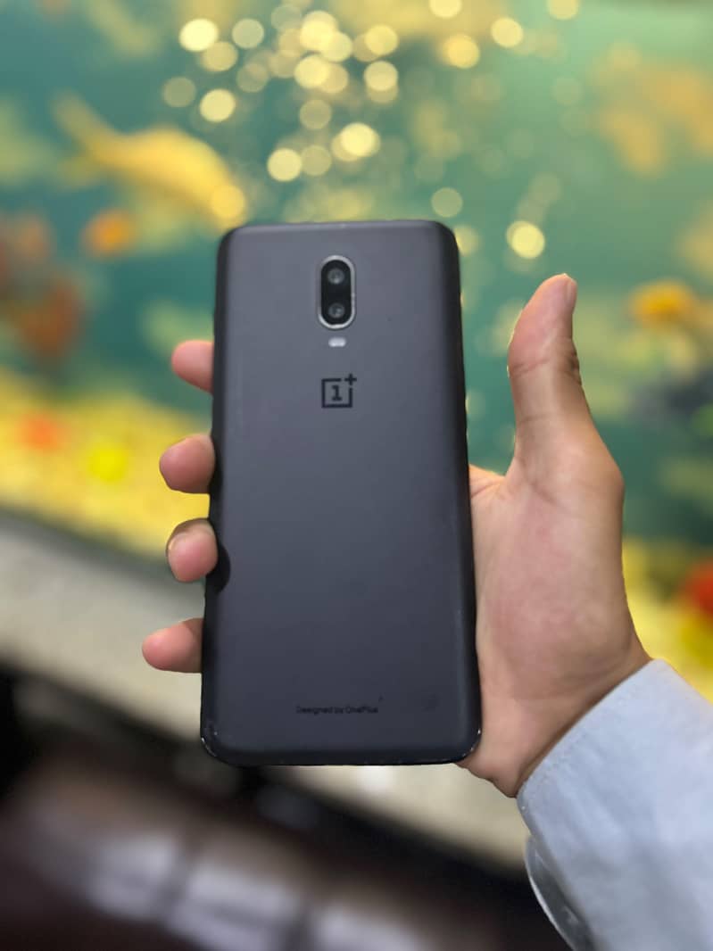 One Plus 6T 1