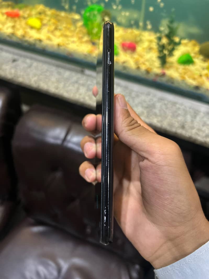 One Plus 6T 4