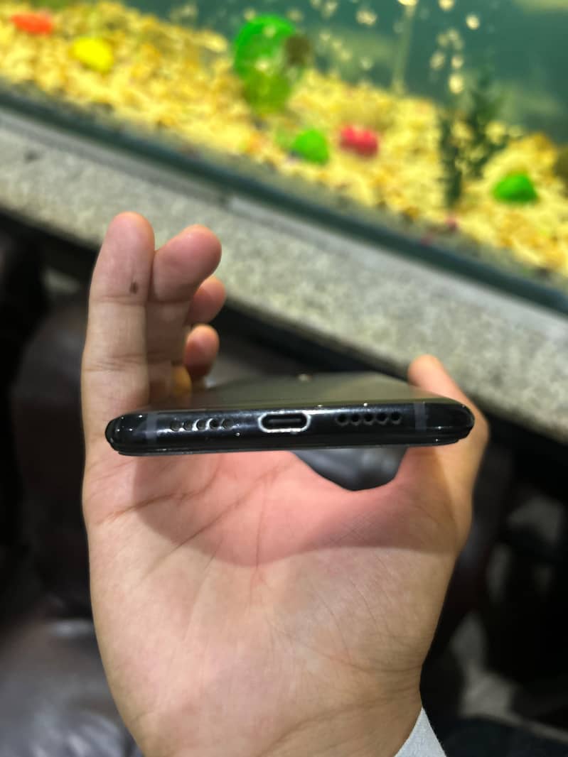 One Plus 6T 7