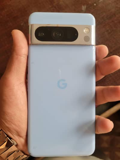 Google Pixel 8 Pro