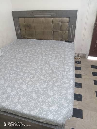5/6 Queen lamination bed