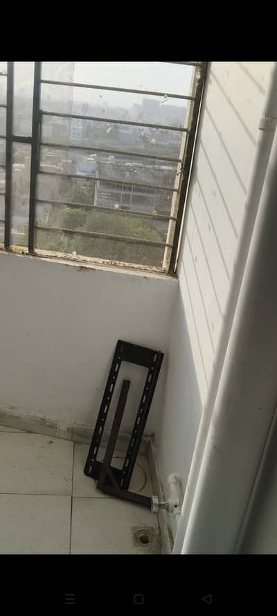 2 bed lounge available for rent