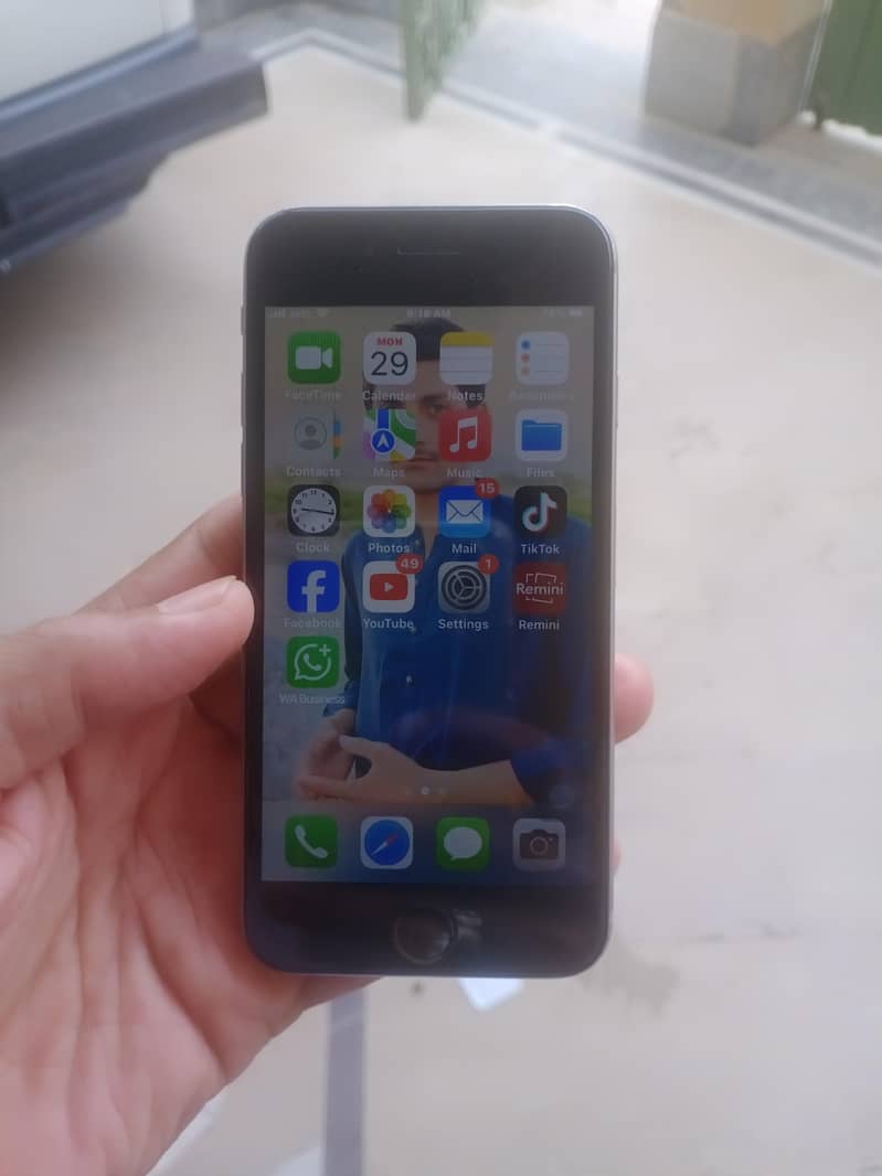 Apple iPhone 6 0