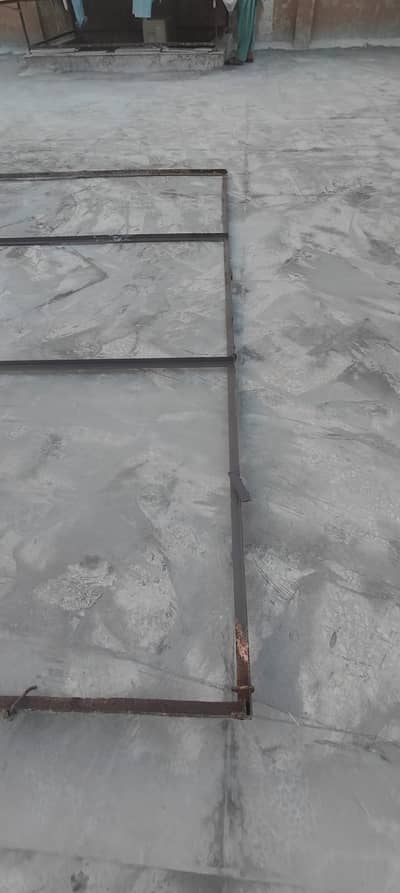 Iron Angle Stand