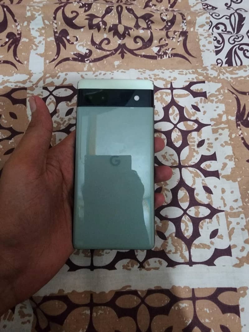 Google Pixel 6a 1