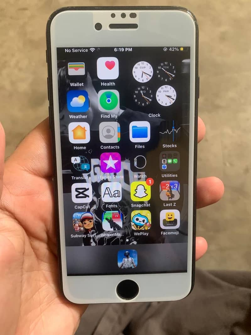 Apple iPhone 7 1