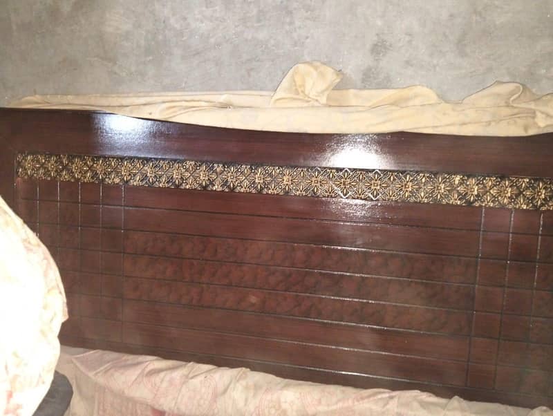 bed side table 1