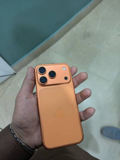 Apple iPhone 17 Pro jv