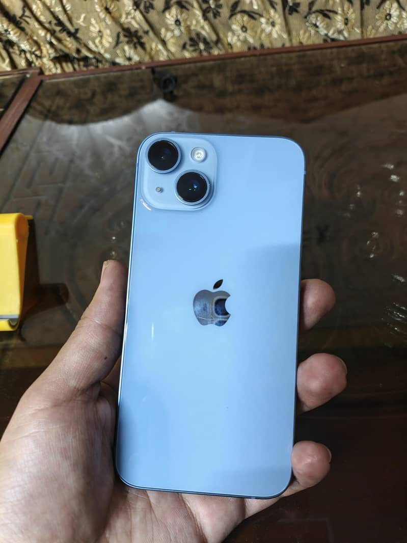 Apple iPhone 14 4