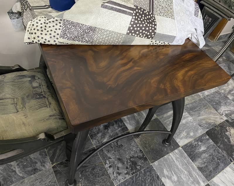 Dinning table 1