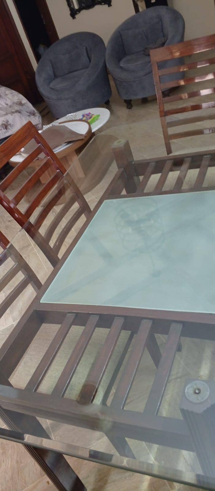 modern stylish dining table 4