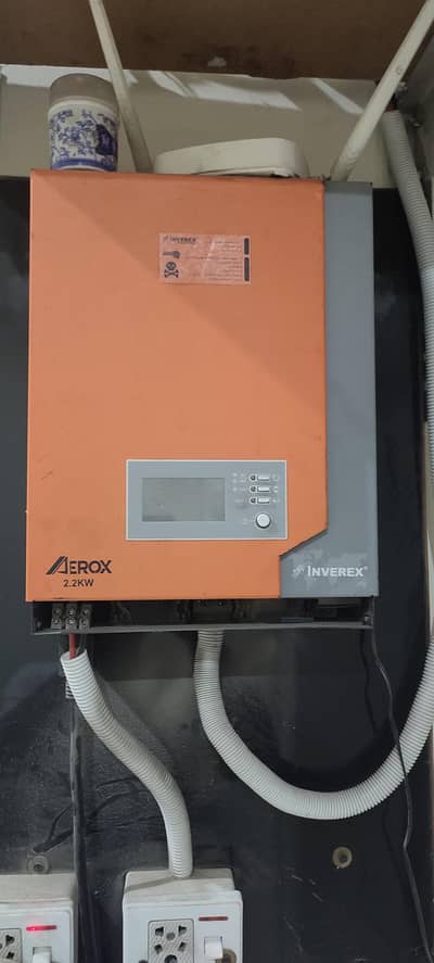 inverex 2.2 solar inverter