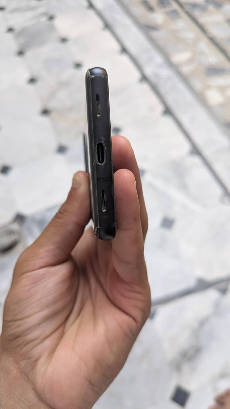 Google Pixel 7a 2