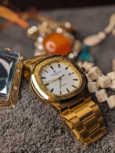 Patek Philippe Classic Gold Edition ⌚