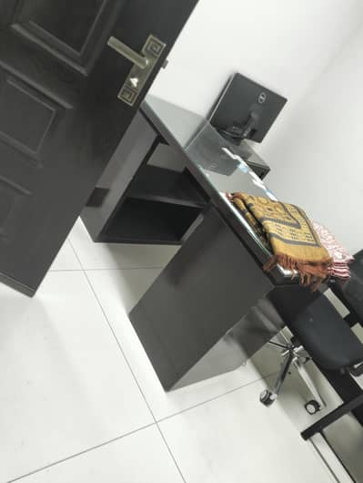office tables for sale.
