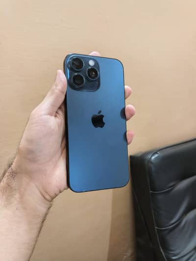 Apple iPhone 15 Pro Max (MDM)