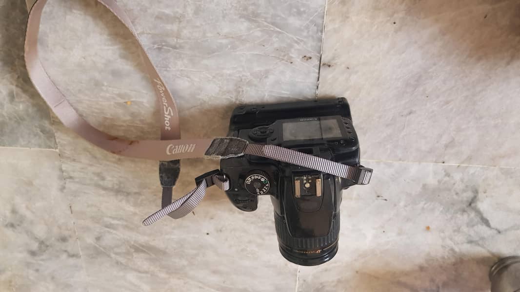 DSLR camera 400d 9
