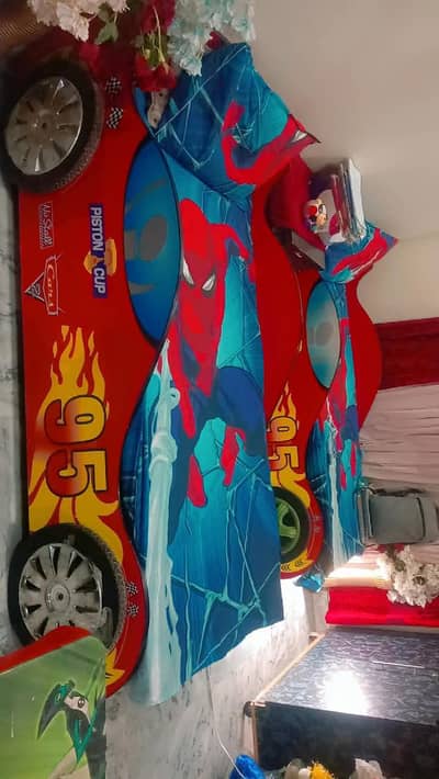 2 kids bed for sale only 6 month used like new