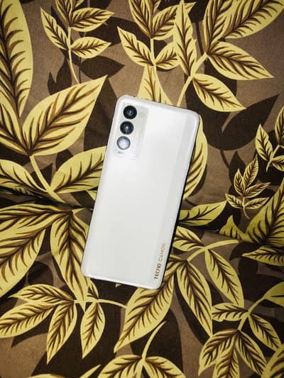 Tecno CAMON 18 Premier