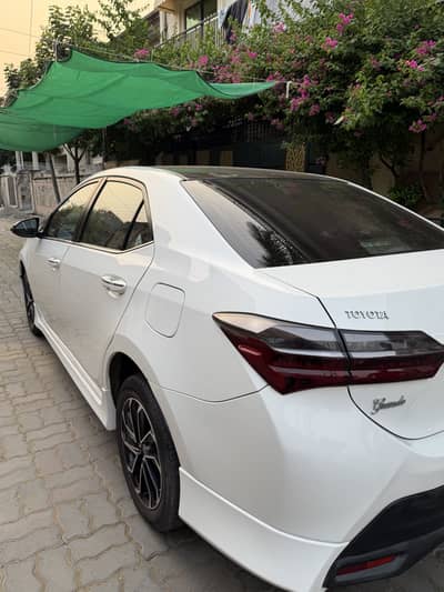 Toyota Altis Grande 2024