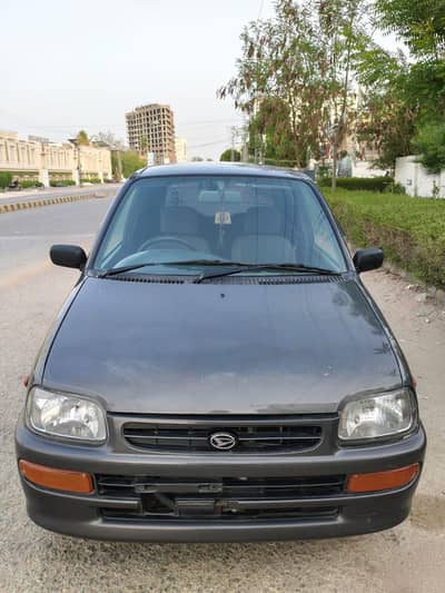 Daihatsu Cuore 2011