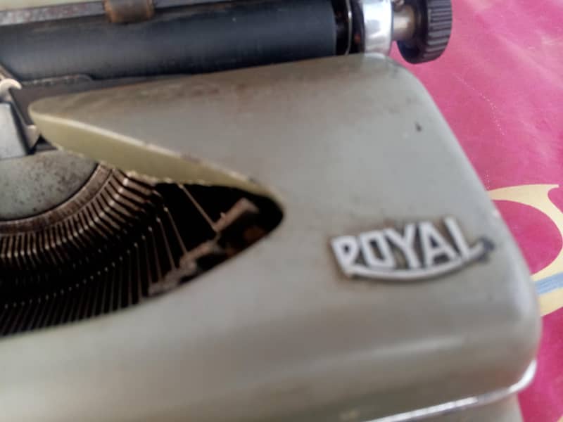 Typewriter manual 4