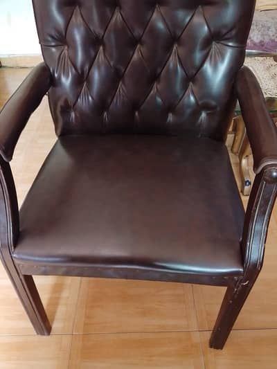 6 office chairs with multipurpose office or study table