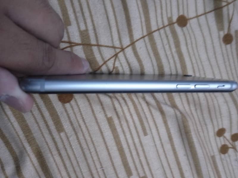 IPhone 6S 5