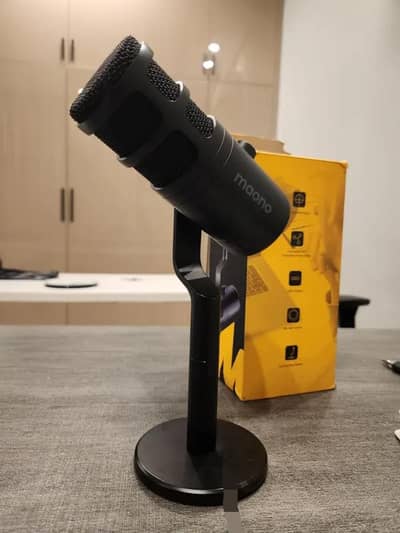 MAONO Professional Condenser Mic for Podcast/YouTube/Voiceover